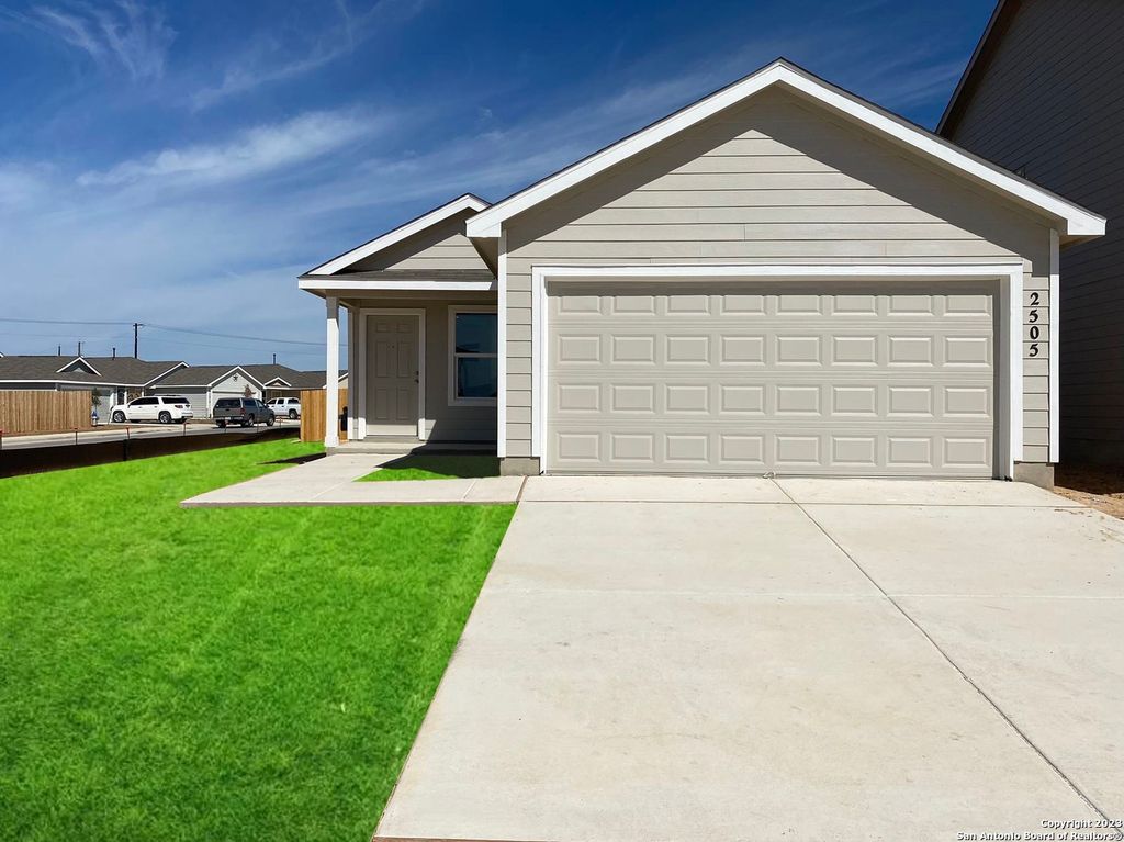 2505 Sweet Olive, New Braunfels, TX 78130