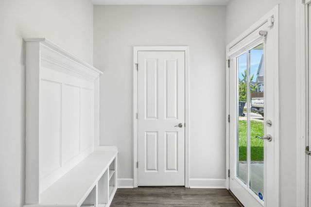 405 Corner Aly, Nolensville, TN 37135