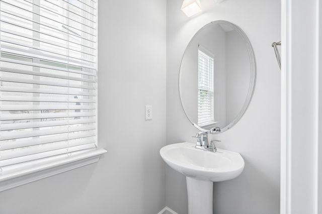405 Corner Aly, Nolensville, TN 37135