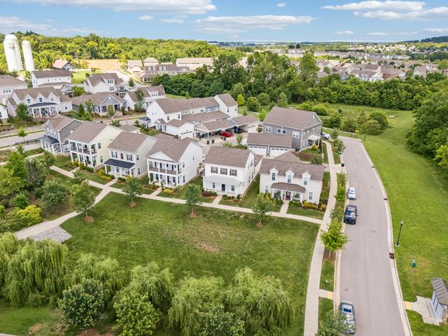 405 Corner Aly, Nolensville, TN 37135