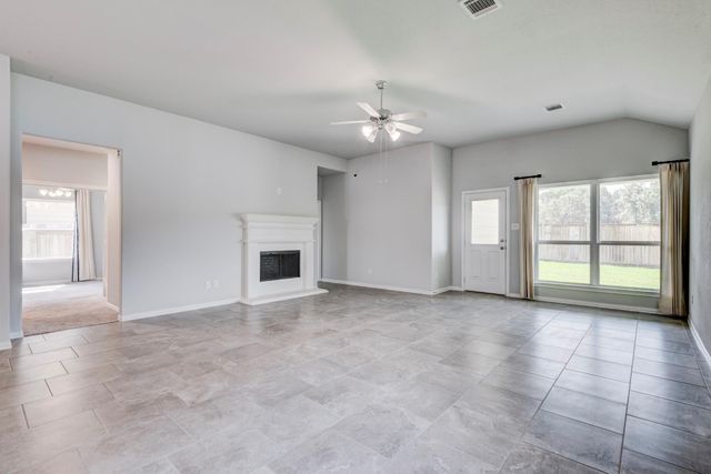 208 Shoreview Drive, Conroe, TX 77303