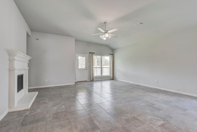 208 Shoreview Drive, Conroe, TX 77303