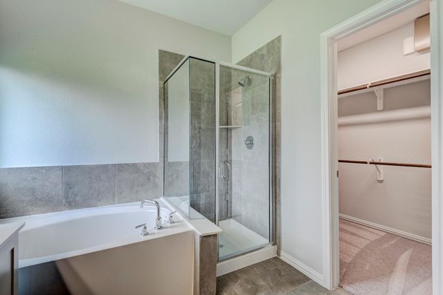208 Shoreview Drive, Conroe, TX 77303