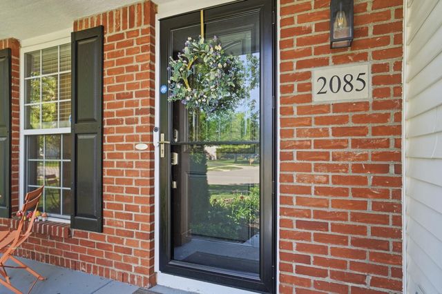 2085 Parklawn Drive, Lewis Center, OH 43035