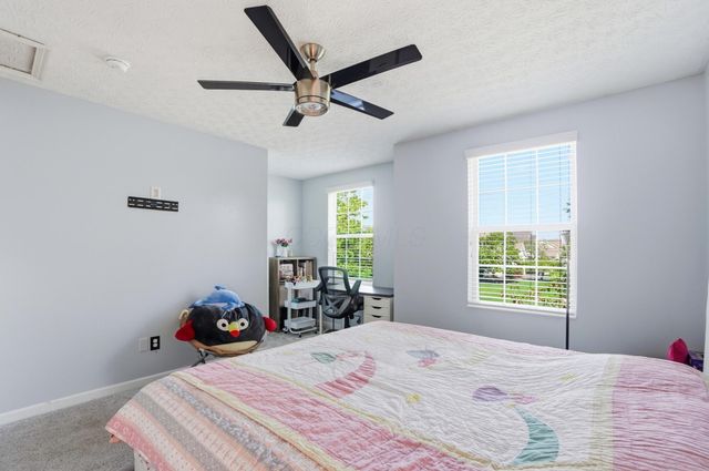 2085 Parklawn Drive, Lewis Center, OH 43035