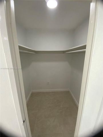 1865 79th St Cswy 3F, North Bay Village, FL 33141