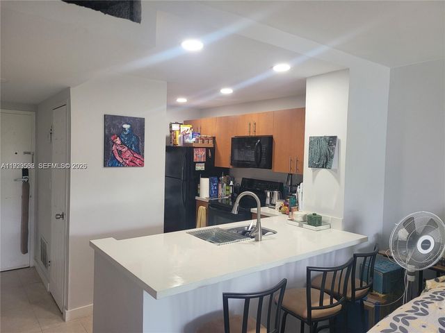 1865 79th St Cswy 3F, North Bay Village, FL 33141