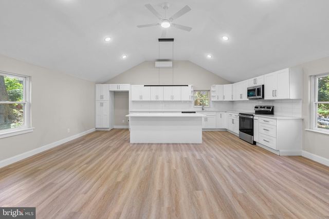 3431 CHESTNUT AVE, Feasterville Trevose, PA 19053