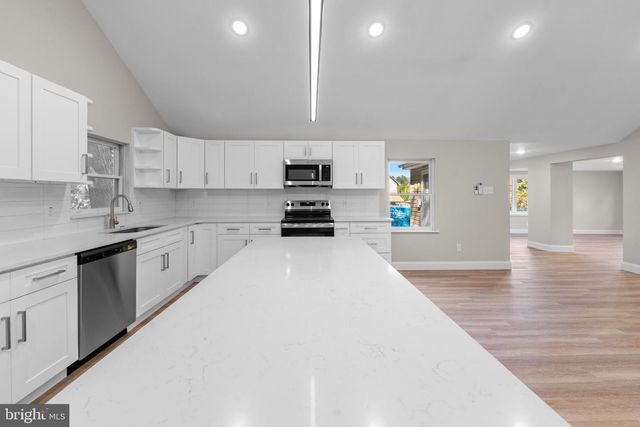 3431 CHESTNUT AVE, Feasterville Trevose, PA 19053