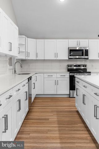 3431 CHESTNUT AVE, Feasterville Trevose, PA 19053
