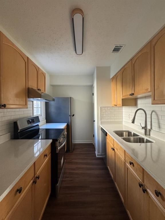 3091 Colonial Way D4, Atlanta, GA 30341