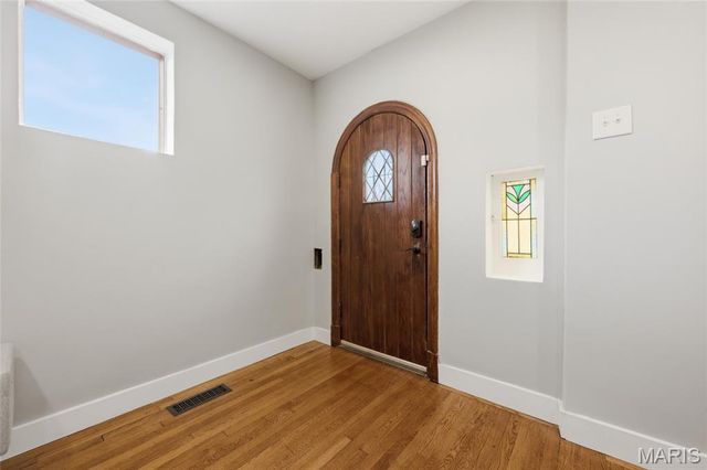 5005 Parker Avenue, St Louis, MO 63139