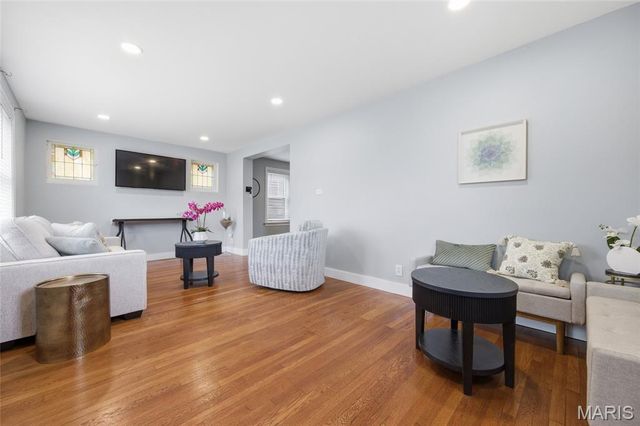 5005 Parker Avenue, St Louis, MO 63139