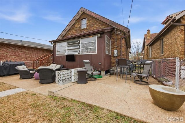 5005 Parker Avenue, St Louis, MO 63139