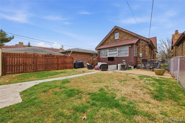 5005 Parker Avenue, St Louis, MO 63139