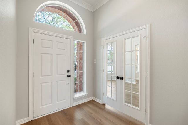 6304 Fox Hunt Drive, Arlington, TX 76001