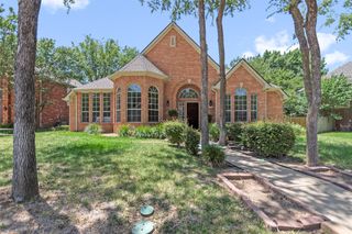 6304 Fox Hunt Drive, Arlington, TX 76001