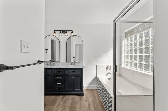 4517 Corran Ferry LOOP, Austin, TX 78749