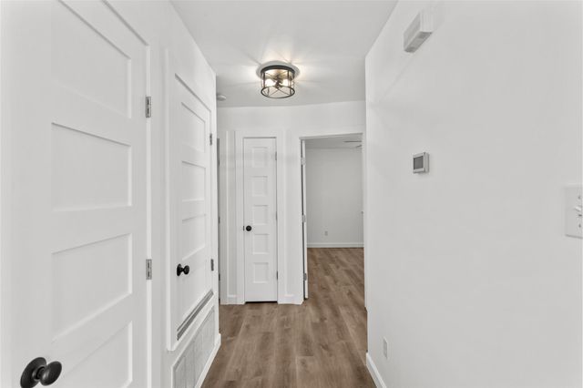 4517 Corran Ferry LOOP, Austin, TX 78749