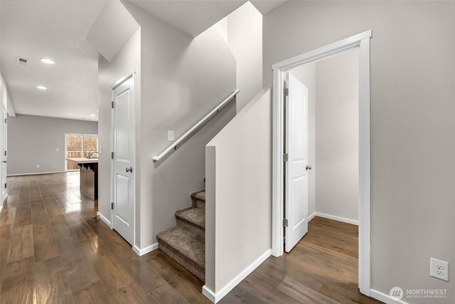 13105 NE 56th Circle, Vancouver, WA 98682