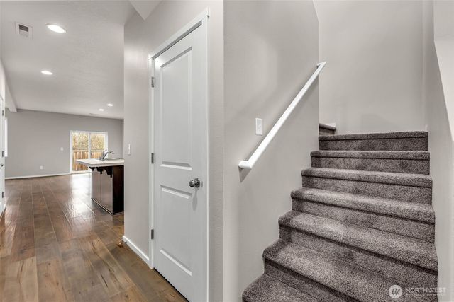 13105 NE 56th Circle, Vancouver, WA 98682