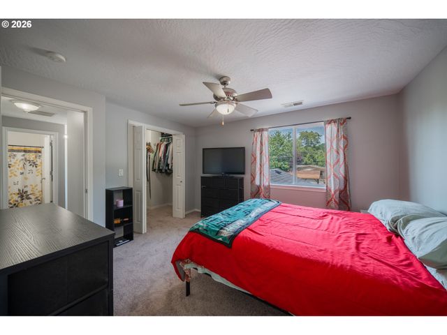 2224 FRONT Ave, Albany, OR 97321