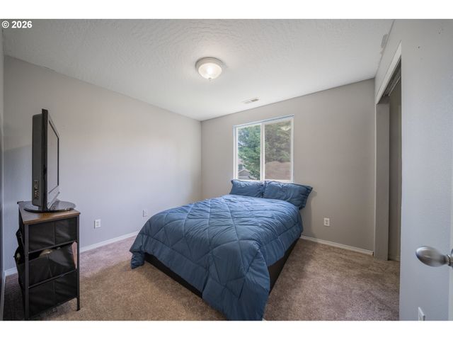 2224 FRONT Ave, Albany, OR 97321