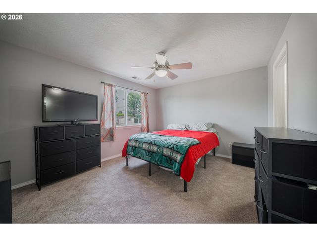 2224 FRONT Ave, Albany, OR 97321