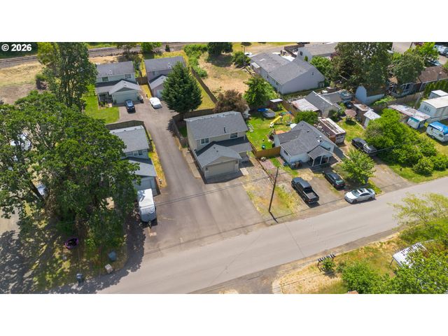 2224 FRONT Ave, Albany, OR 97321