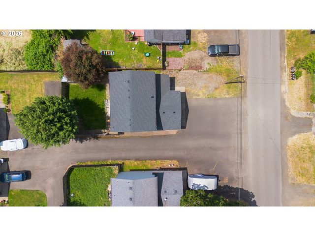 2224 FRONT Ave, Albany, OR 97321