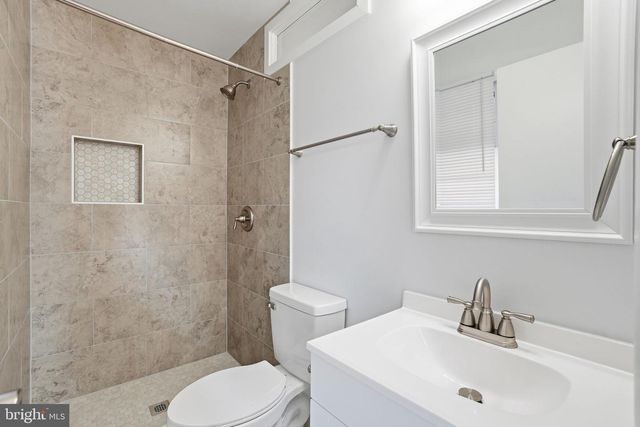 6427 PIMA ST, Alexandria, VA 22312