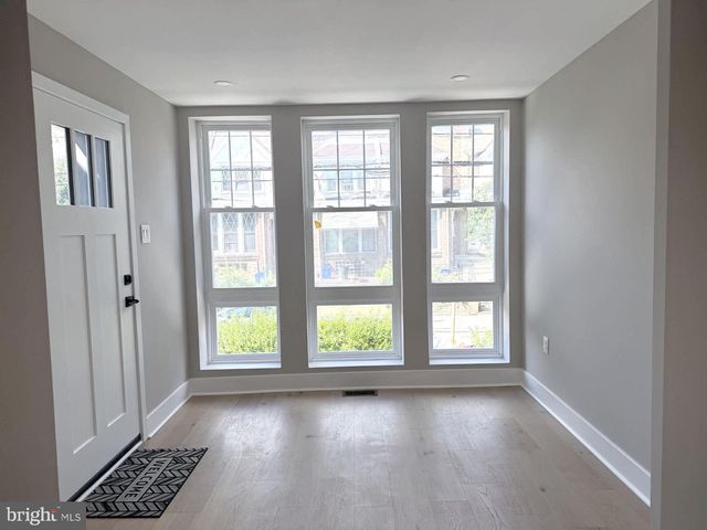4940 SANSOM ST, Philadelphia, PA 19139