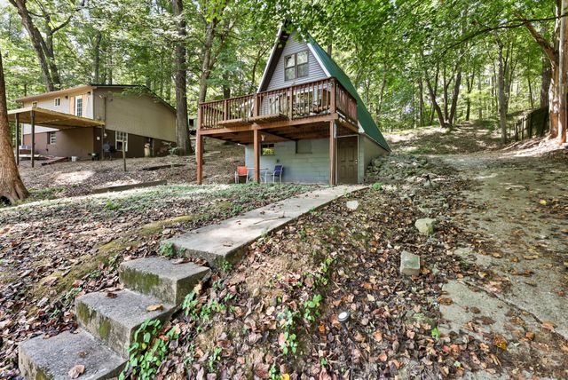 111 Lakeshore Dr, Dover, TN 37058