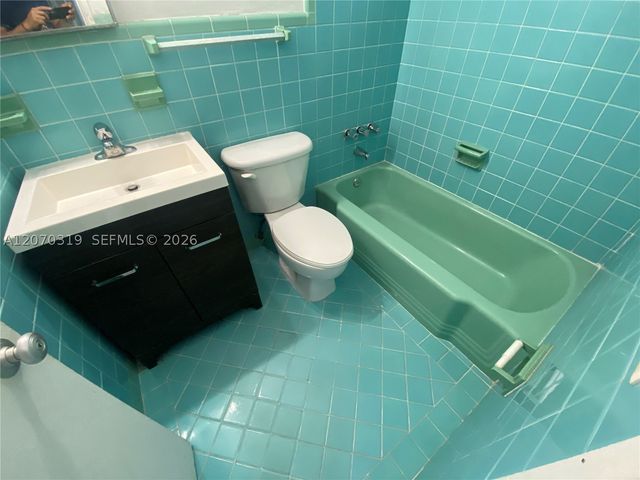 350 SW 34th Ave -, Miami, FL 33135