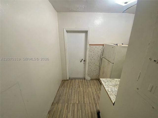 350 SW 34th Ave -, Miami, FL 33135
