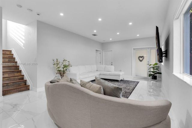 3176 NE 4 Street, Homestead, FL 33033