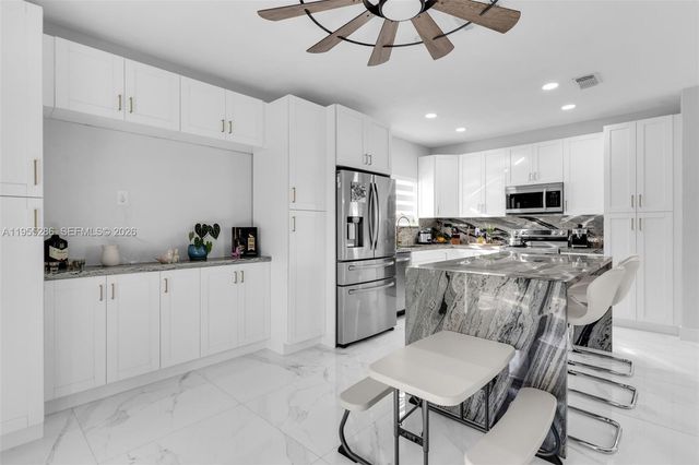 3176 NE 4 Street, Homestead, FL 33033