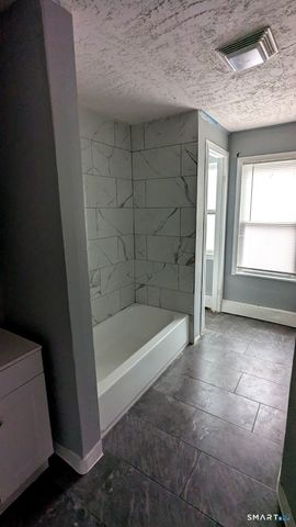 120 Milne Street, Bridgeport, CT 06604