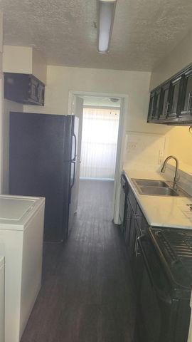 12728 Bexley Drive 2728, Houston, TX 77099