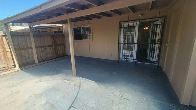 12728 Bexley Drive 2728, Houston, TX 77099