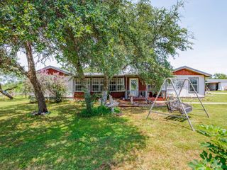 151 Cheyenne Drive, Bangs, TX 76823