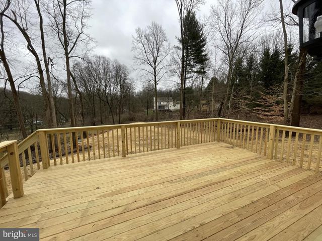 127 BISHOP RD, Pottstown, PA 19465