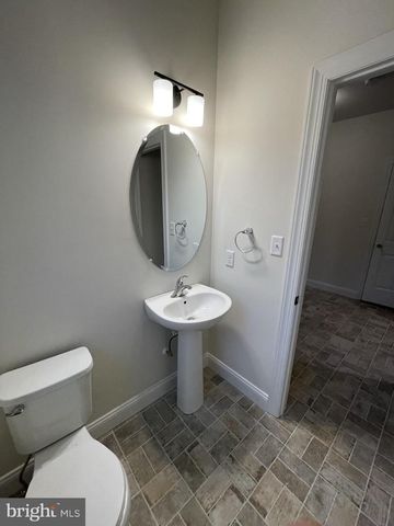 127 BISHOP RD, Pottstown, PA 19465