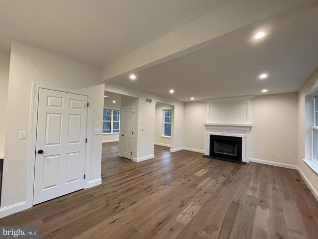 127 BISHOP RD, Pottstown, PA 19465