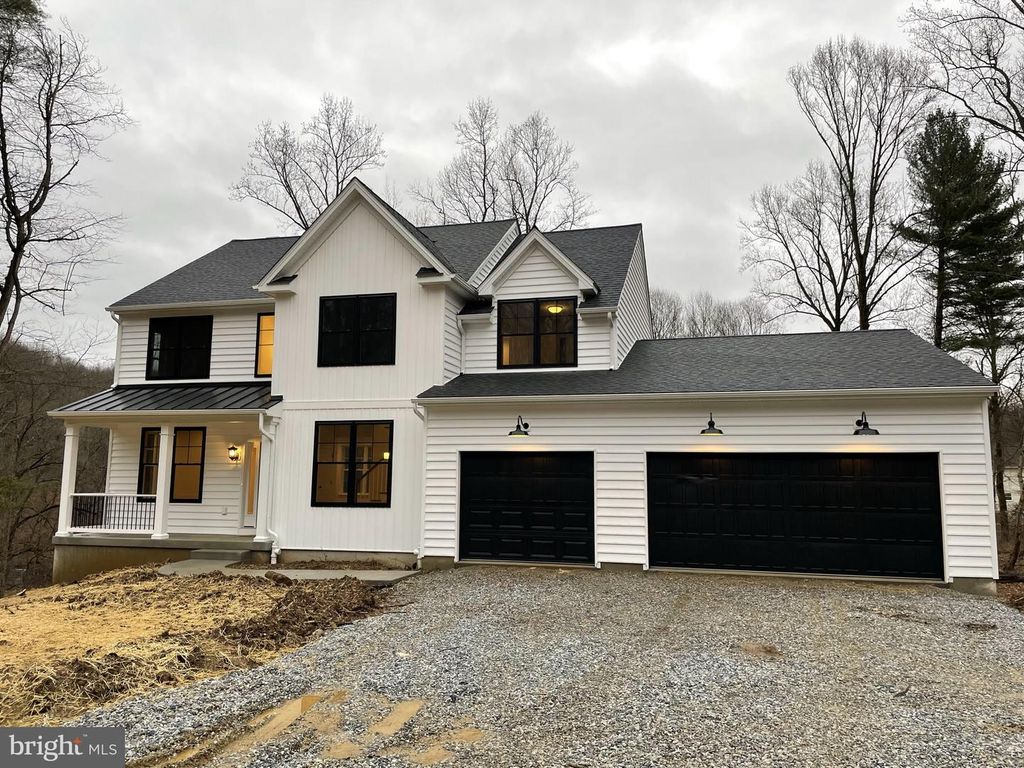 127 BISHOP RD, Pottstown, PA 19465