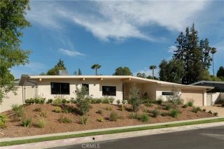 18840 La Amistad, Tarzana, CA 91356