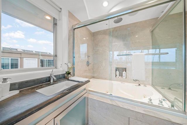 2999 Ocean Front Walk 2, San Diego, CA 92109