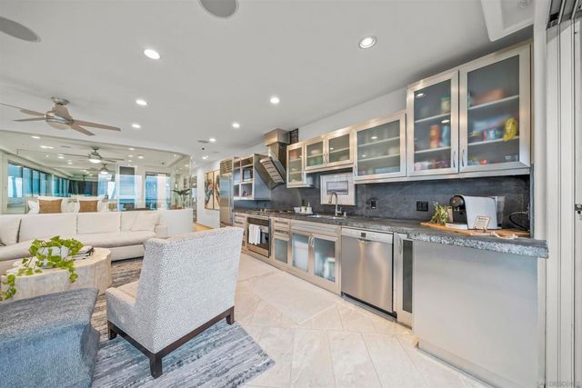 2999 Ocean Front Walk 2, San Diego, CA 92109