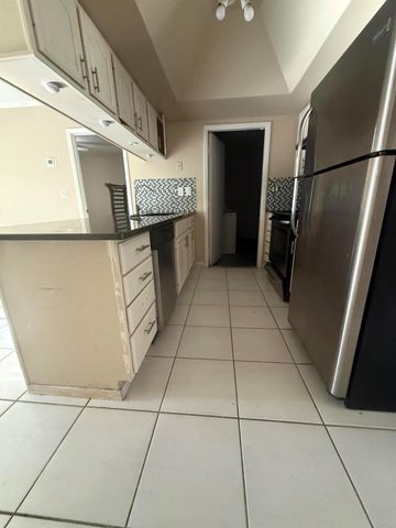 1185 Mulberry Place, Wellington, FL 33414