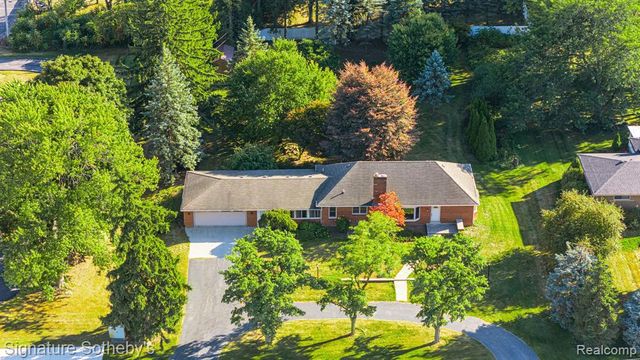 11500 30 Mile Road, Washington, MI 48095